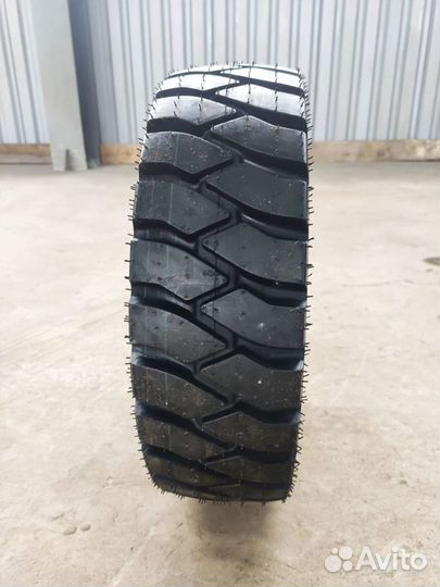Шина на погрузчик 6.50 10