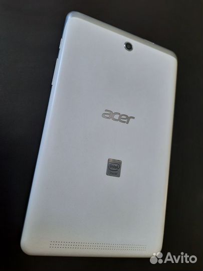 Планшет Acer Iconia Tab 8 W