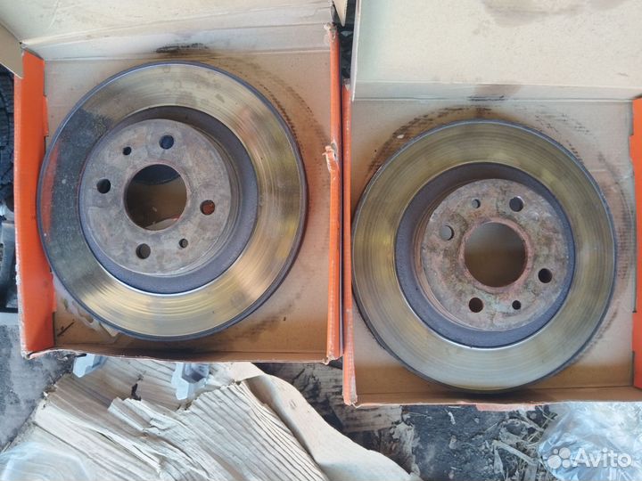 Тормоза Скобы и тормозные диски 14