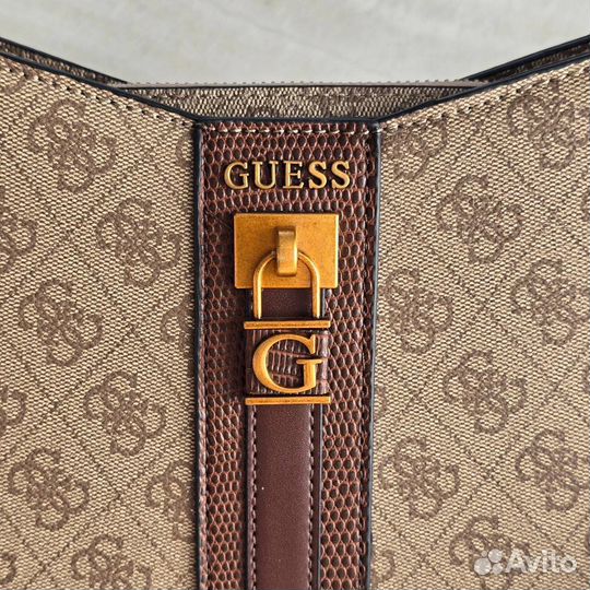 Яркая и модная сумка Guess для уверенных в себе женщин