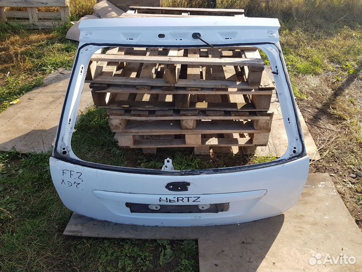 Крышка багажника Ford Focus 2 хэтчбек