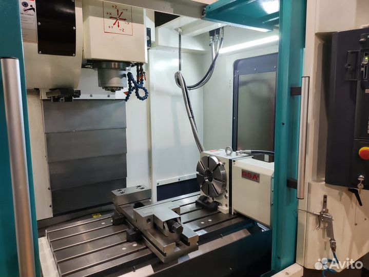 Фрезерный станок с чпу по металлу