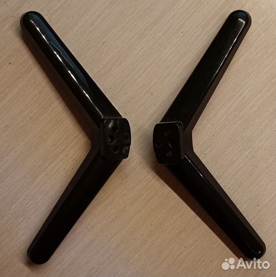 Подставки (ножки) для Dexp F32D7300K