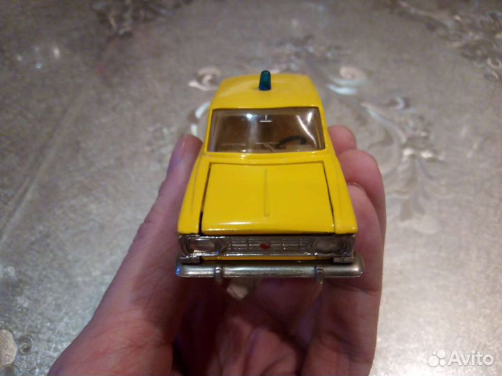 Модель СССР Москвич 412 А8 гаи милиция на обмен