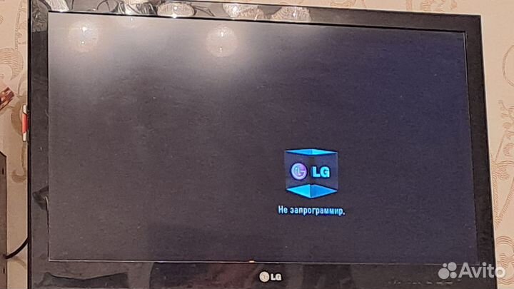 Телевизор lg SMART tv 32 дюйма