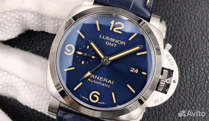 Часы Panerai Luminor GMT 44 mm