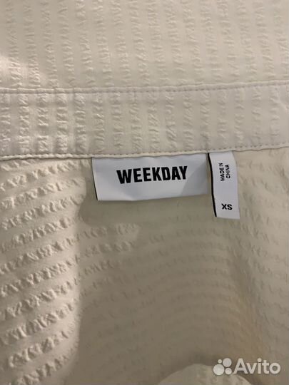 Рубашка weekday