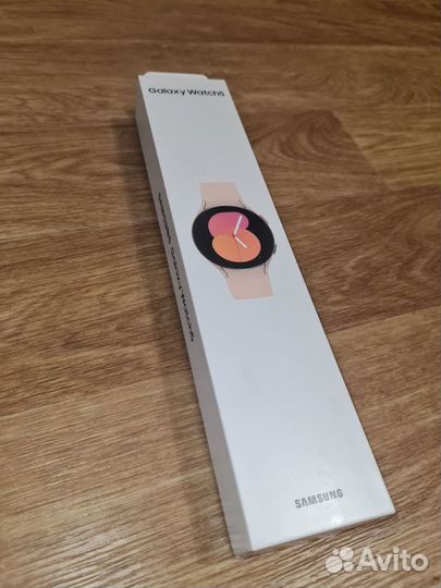 Часы Samsung galaxy watch 5 40mm