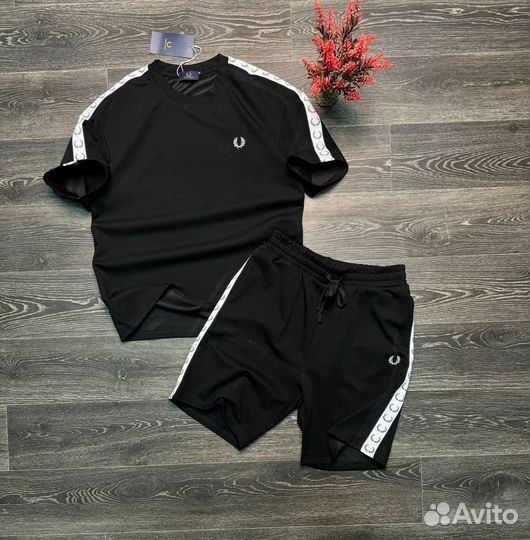 Летний костюм Fred Perry