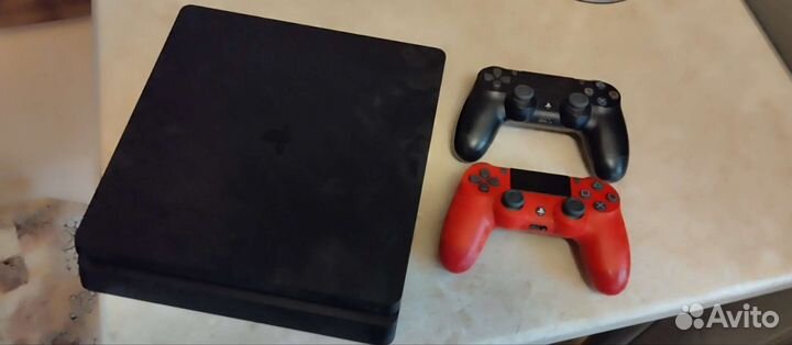 Sony PS4 slim 1tb