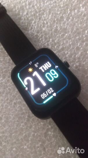 Смарт часы Amazfit bip 3 pro