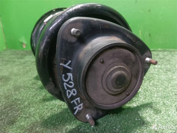 Стойка амортизатора передняя правая Subaru Tribec