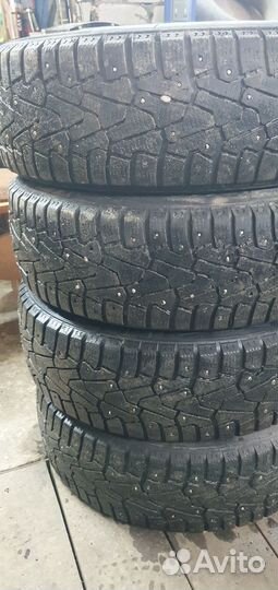Pirelli Ice Zero 185/65 R15 92T