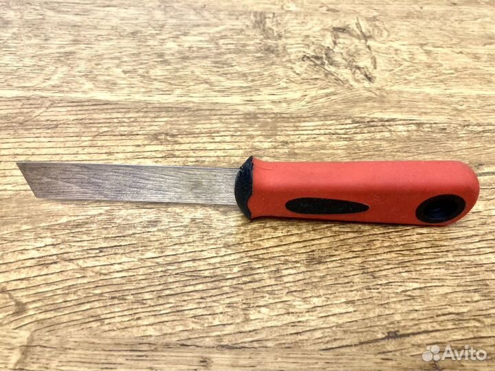 Скребок для чистки варочной панели