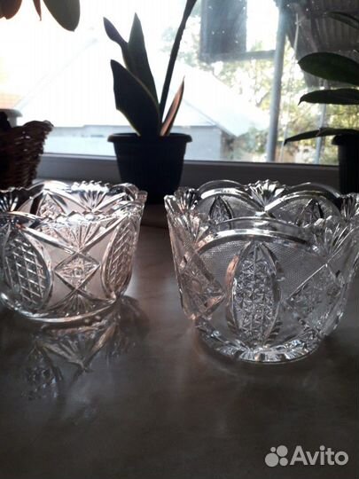 Хрустальные вазы, кобальтовая с позолотой