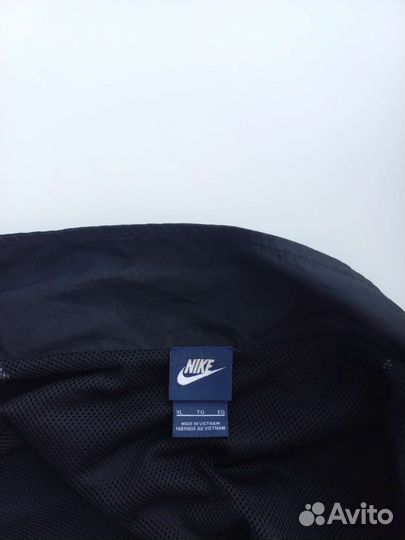 Ветровка Nike
