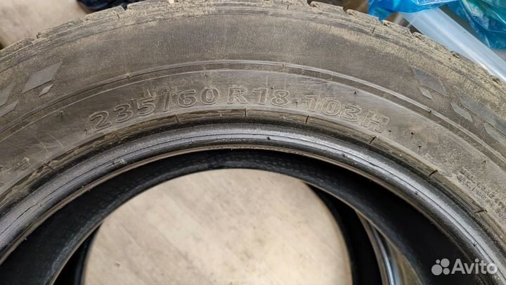 Hankook Dynapro HP2 RA33 235/60 R18 103H