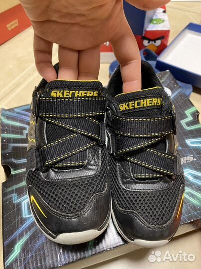 Кроссовки skechers