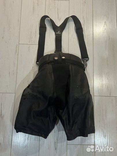 Форма для начинающего хоккеиста