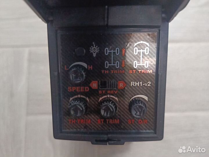 Запчасти для радиоуправляемых машин разные детали