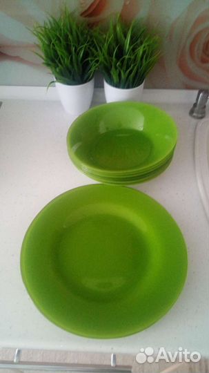 Набор тарелок