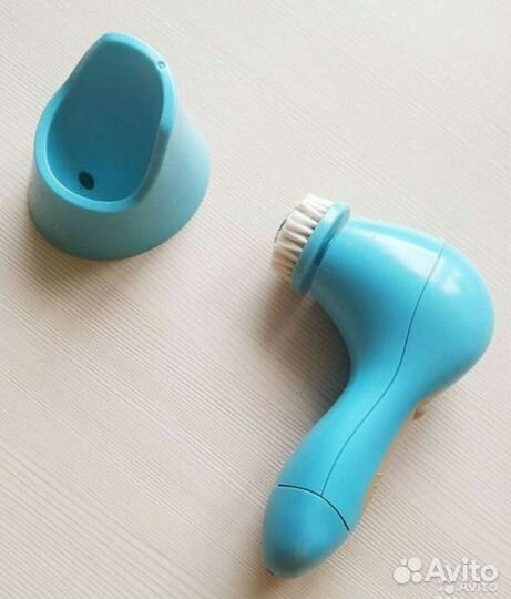 Щетка массажер для лица на батарейках