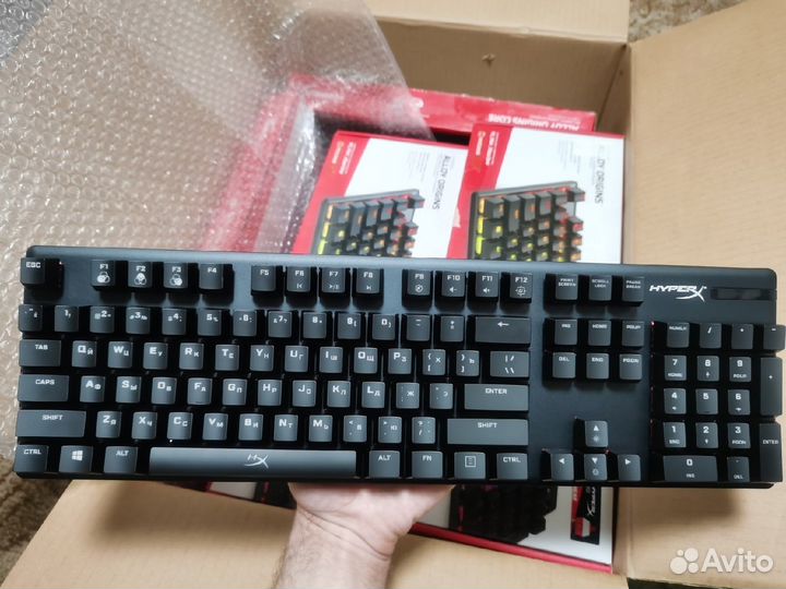 Механика HyperX Alloy Origins RED(красные свитчи)