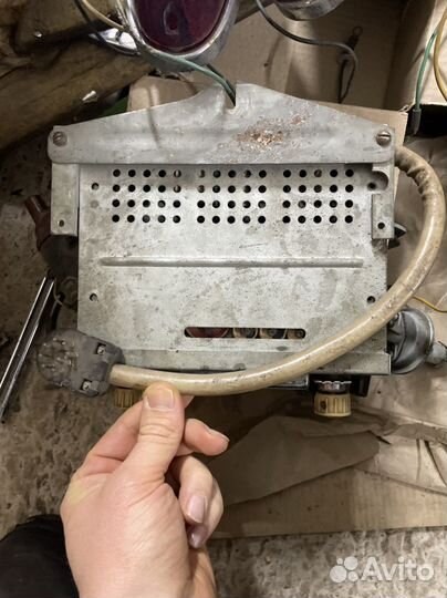 Радиоприёмник тип-А-8М москвич 1956