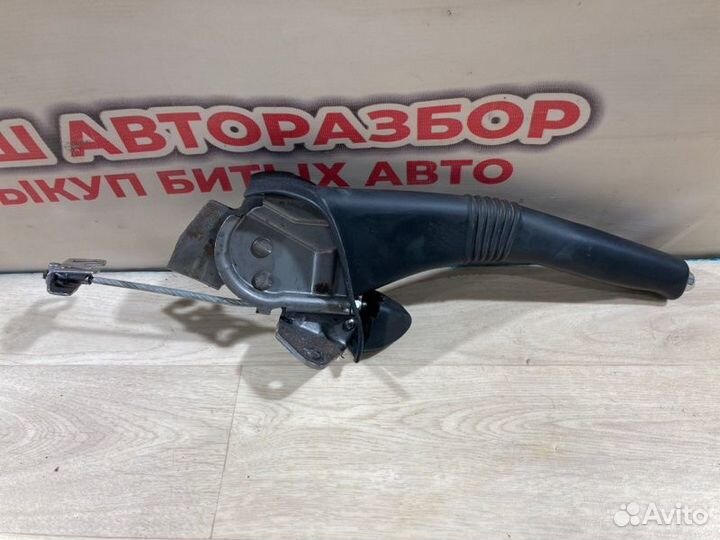 Рычаг стояночного тормоза Renault Kaptur 2019