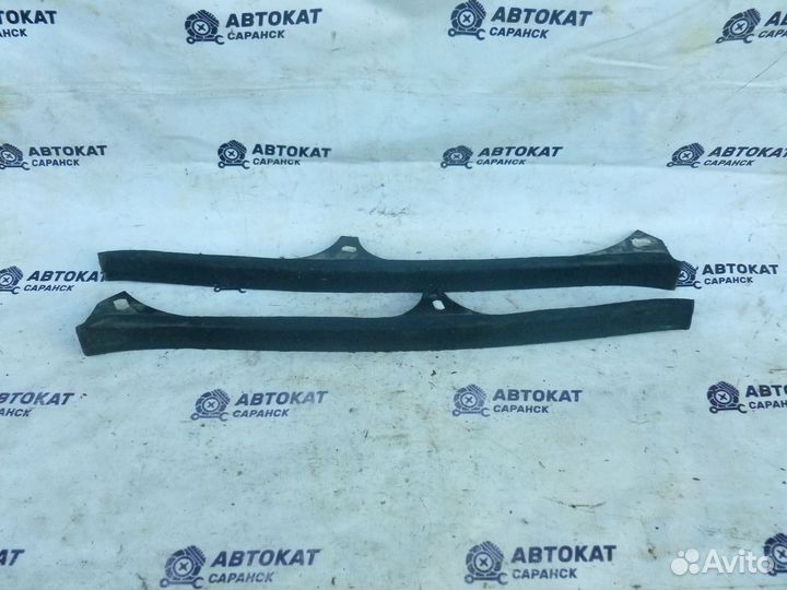 Накладка порога внутренняя Mercedes W210