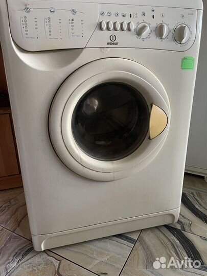 Стиральная машина б/у indesit