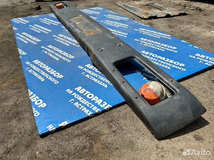 Передний бампер. Камаз 5320 грузовой АВТОМОБИЛЬ