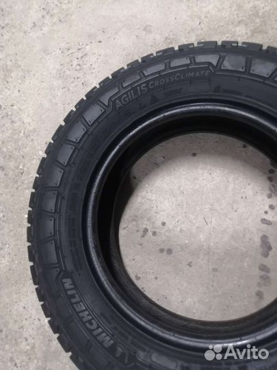 Michelin Agilis CrossClimate 195/70 R15 104T