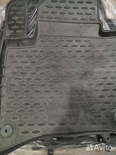 Коврики полиуретан Туарег II(2010-2015) Novline 3D