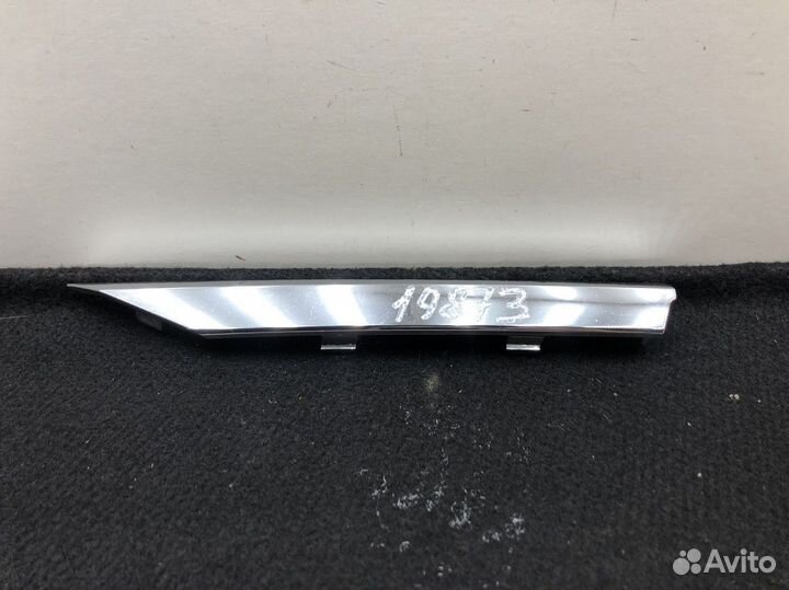 Накладка на решетку радиатора Volvo XC70 Cross Cou