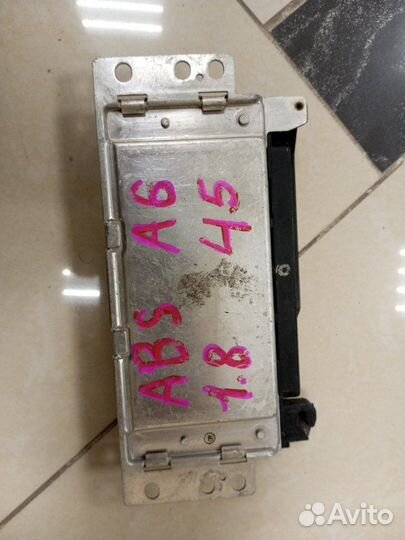 Блок электронный Audi A6 45 ADR 1994