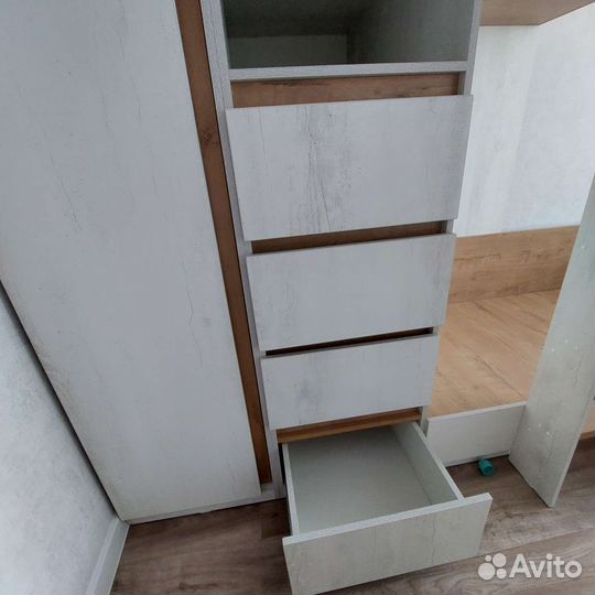 Продам новую двухъярусную кровать