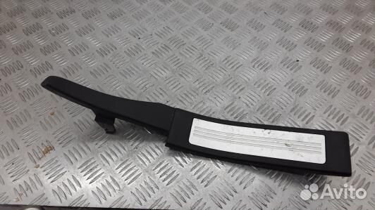 Накладка порога внутренняя правая jaguar XF (X250)