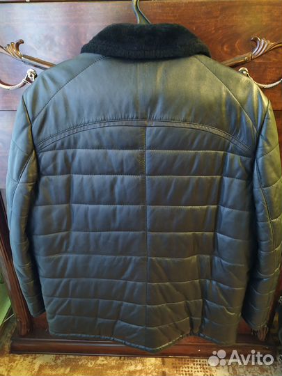 Мужская зимняя куртка (не ношенная)