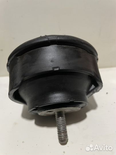 Опора двигателя BMW E46 m43