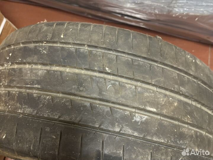 Michelin Pilot Super Sport 265/35 R20