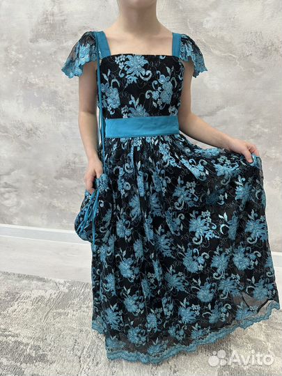 Вечернее платье для девочки 128-134