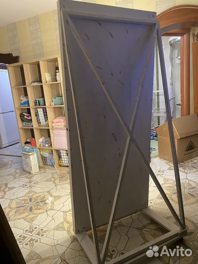 Зеркало передвижное на колесах,ножках