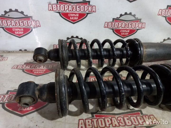 Стойка задняя Toyota Mark X GRX125