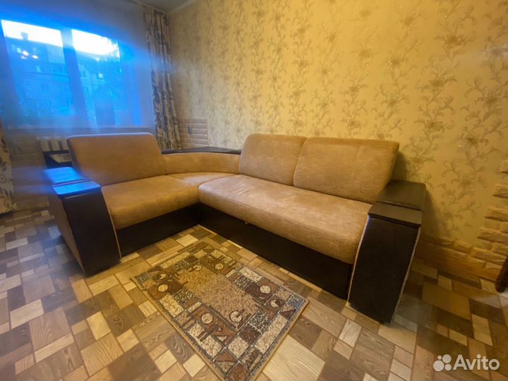 Большой угловой диван раскладной