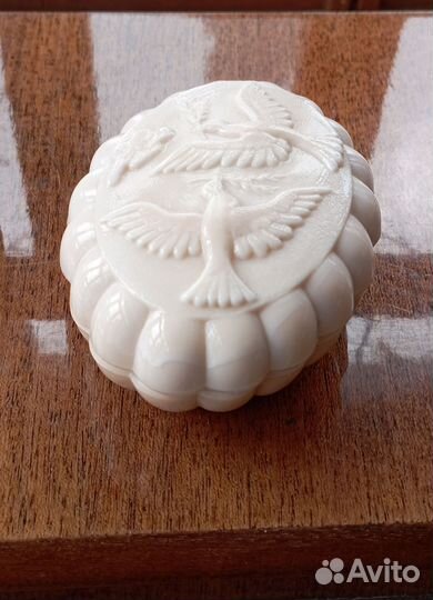 Винтажная шкатулка цветное стекло Чехословакия