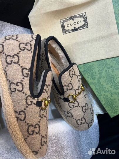 Лоферы женские Gucci