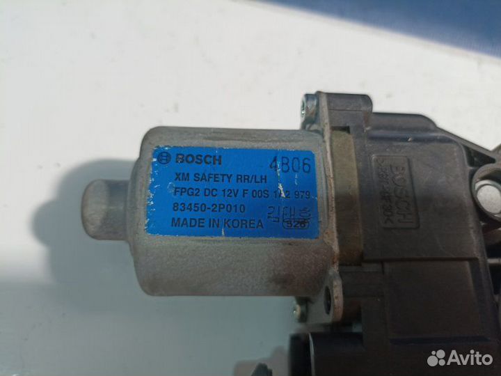 Моторчик стеклоподъемника задний левый Kia Sorento