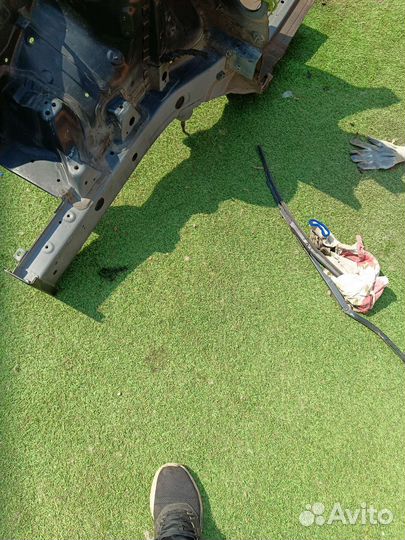 Четверть передняя правая хундай соната 6