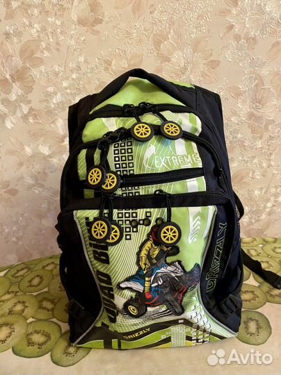 Рюкзак школьный для мальчика ортопедический